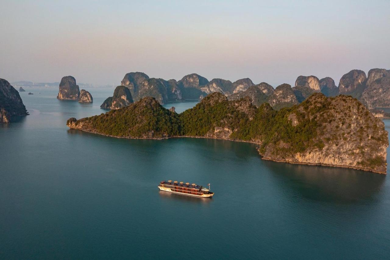 Отель Nostalgia Halong Cruise Халонг Экстерьер фото